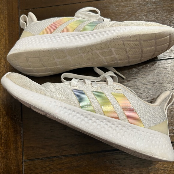 ADIDAS WOMENS SIZE 7.5 LIMITED EDITION GREAT CONDITION SNEAKERS ATHLETIC RUN - Picture 4 of 8